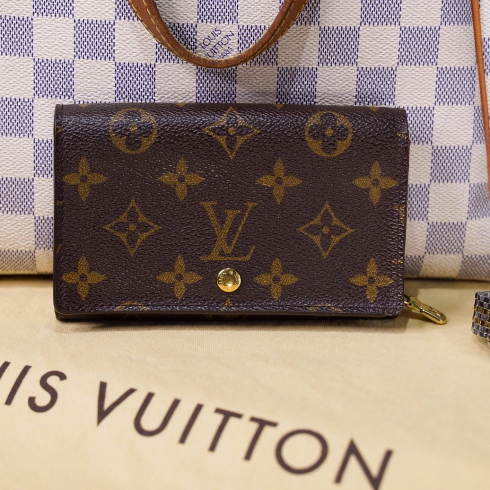 Louis Vuitton Monogram Porte Monnaie Bifold Wallet